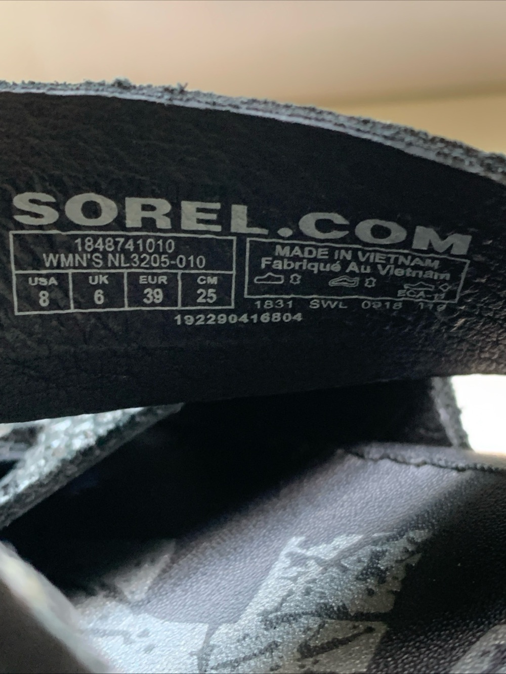 *NWOT* Sorel Ella size 8 black leather slip on strappy flat sandals - Picture 4 of 6